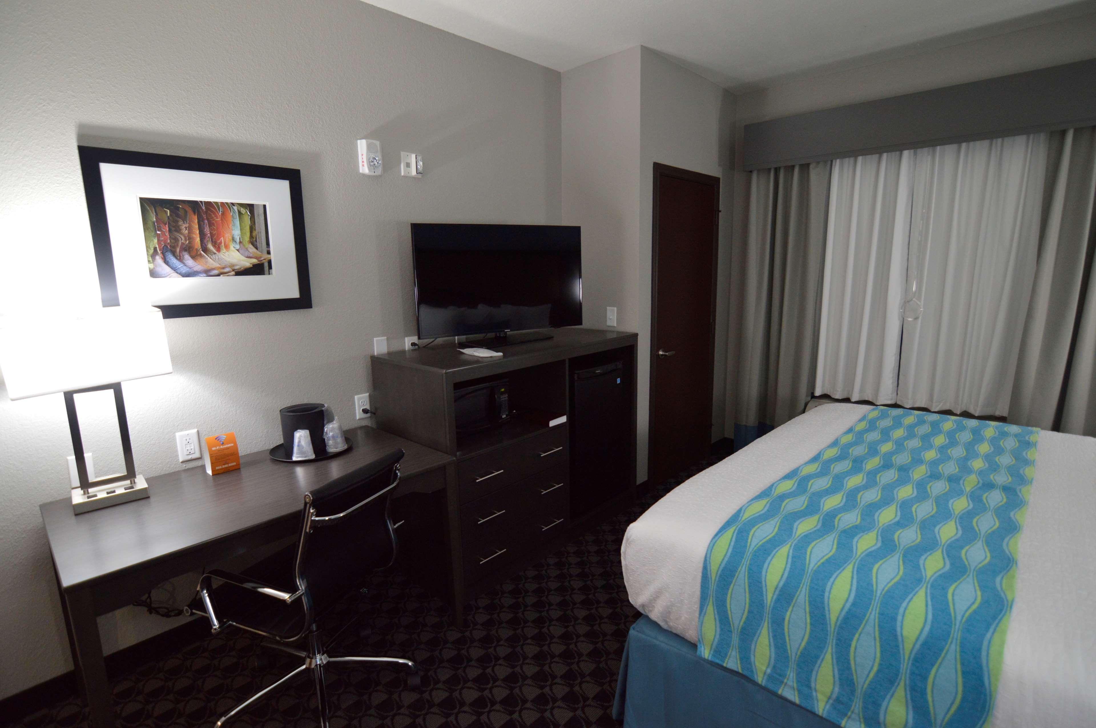 Best Western Plus Waller Hotel Exterior foto